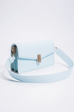 Women’s Elegant Light Blue Leather Shoulder Bag with Gold Details Estro ER00117252.