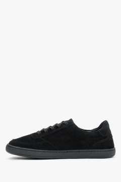 Black women’s barefoot shoes Estro made of flexible natural velour.