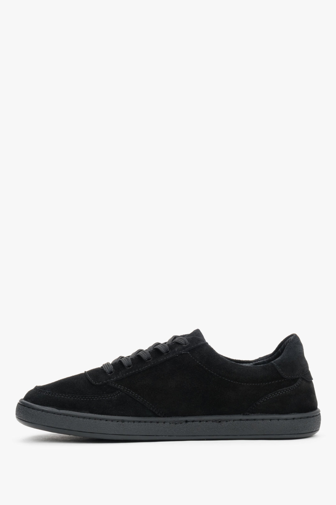 Black women’s barefoot shoes Estro made of flexible natural velour.