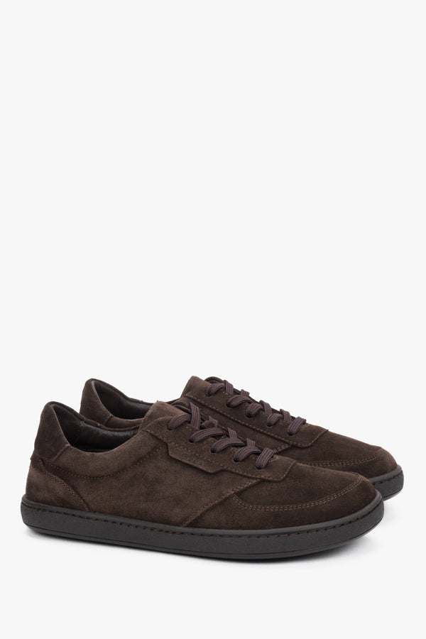 Women’s flexible dark brown natural velour barefoot sneakers Estro.