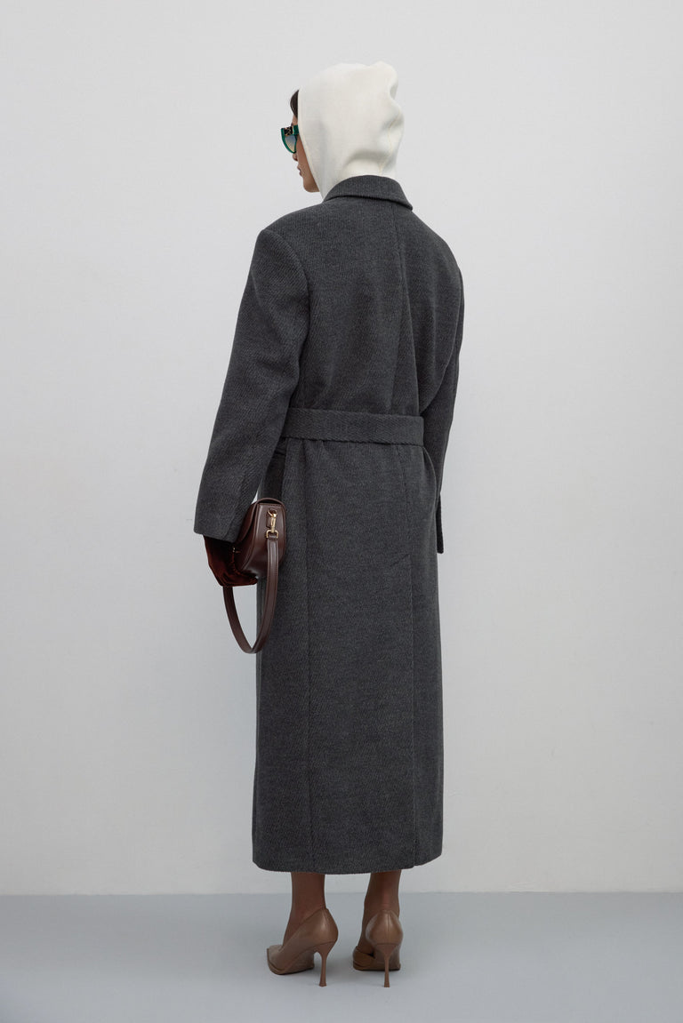 Grey women’s ankle-length coat made of natural wool and viscose.