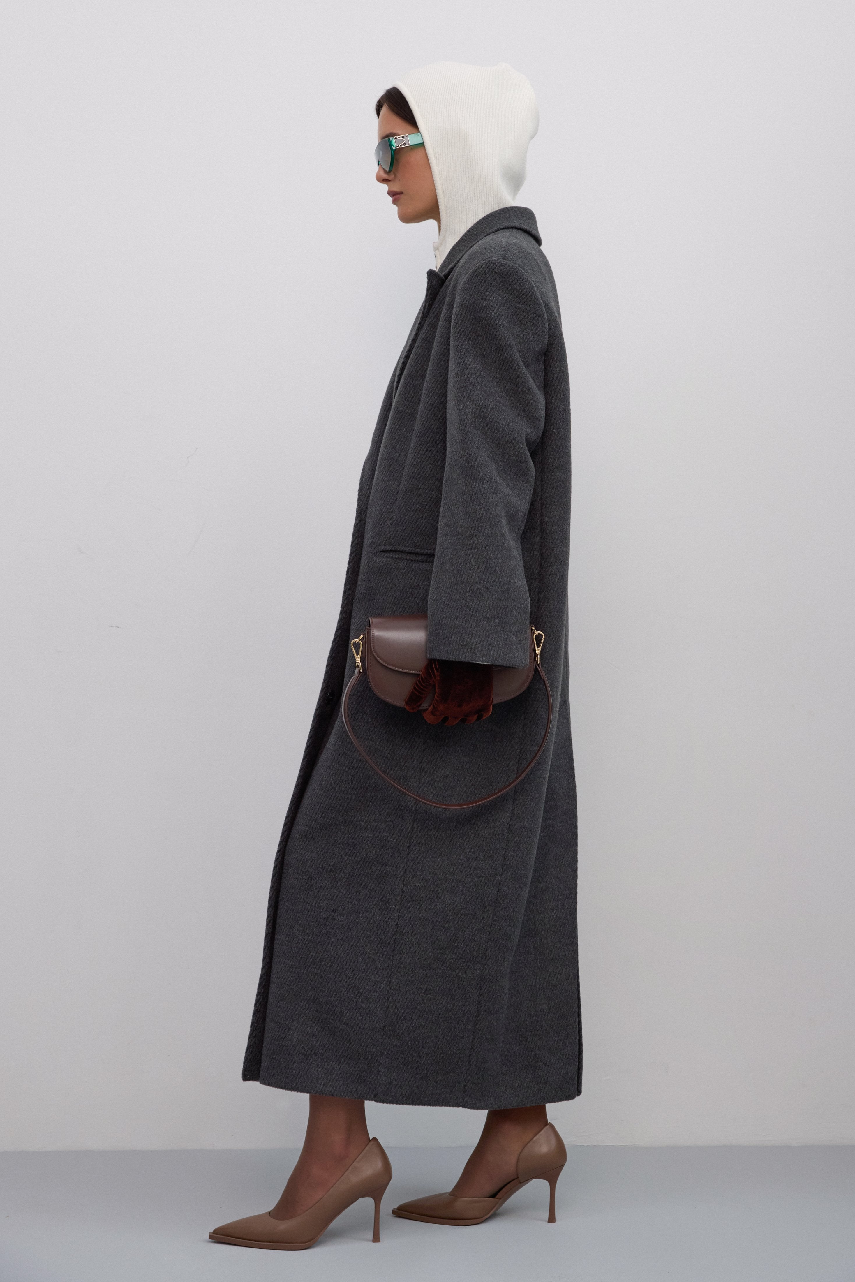 Women’s long grey ankle-length coat Estro.