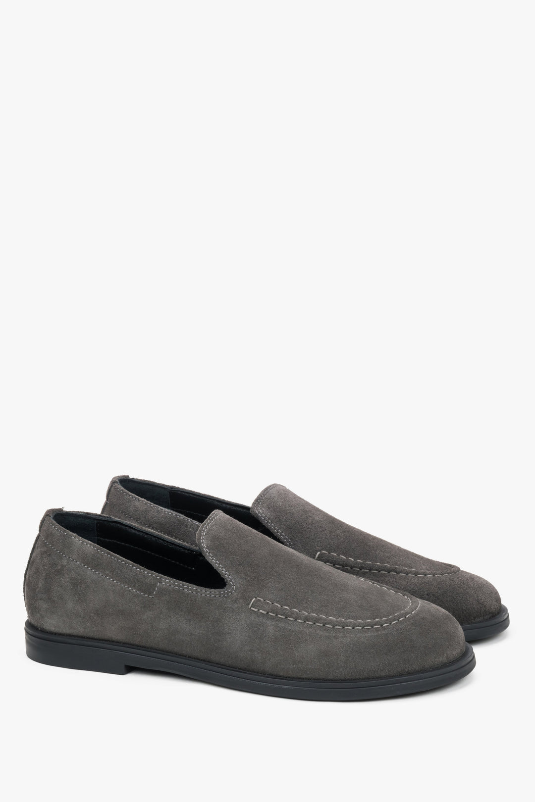 Side profile highlighting the ultra-flexible barefoot sole and elegant grey silhouette.