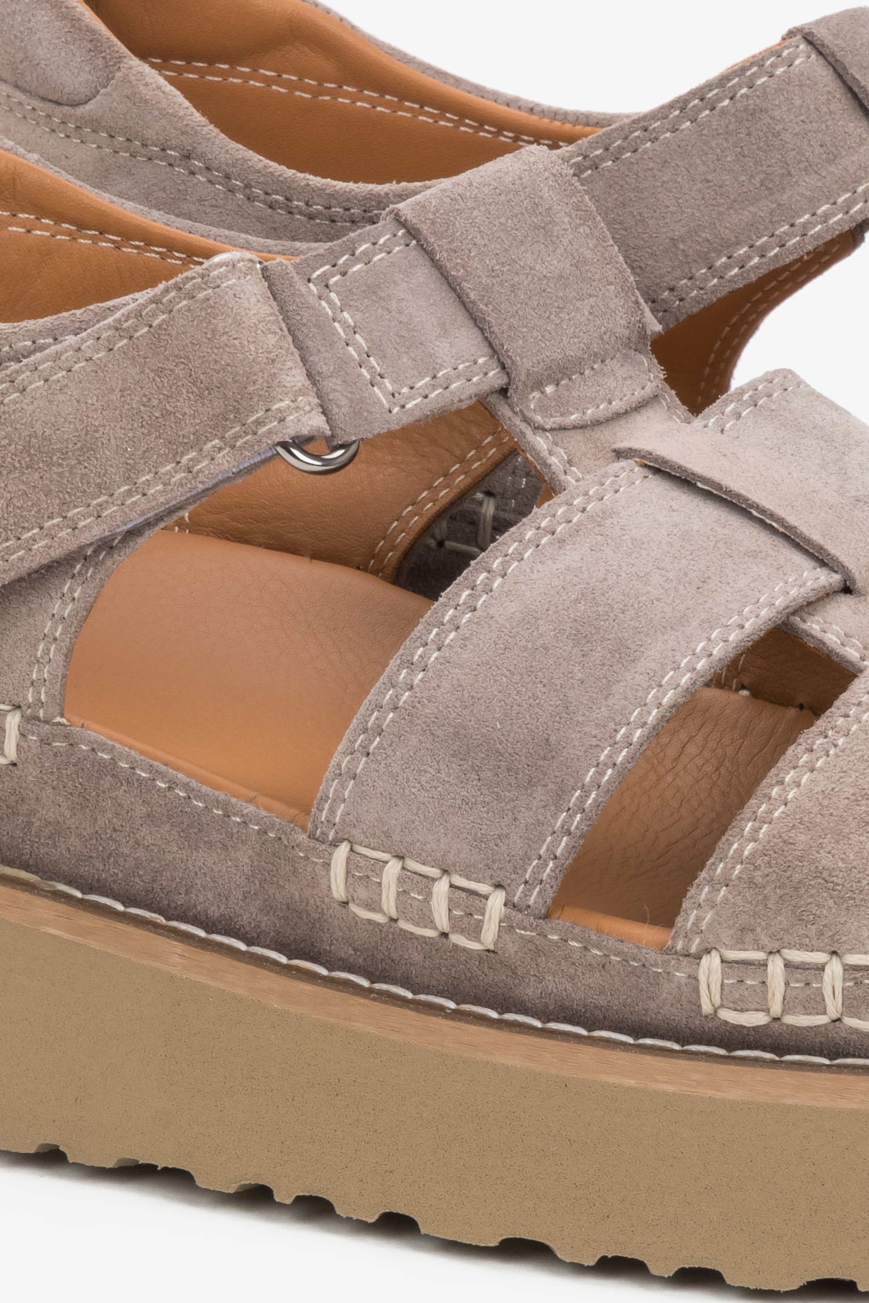 Grey women’s platform sandals in natural velour – details.