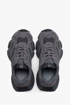 Women's grey sneakers ES8 – a top perspective showcasing the breathable mesh lining and 100% genuine leather insole.