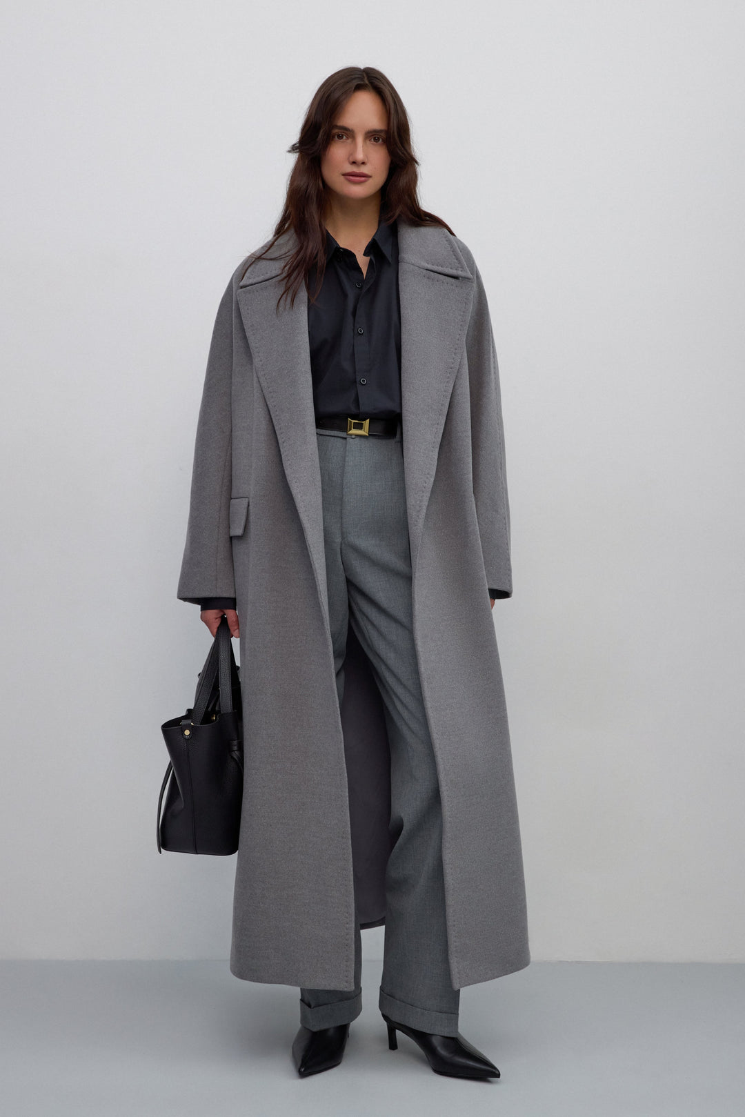 Women’s grey ankle-length coat with wool and wide collar Estro ER00117898.
