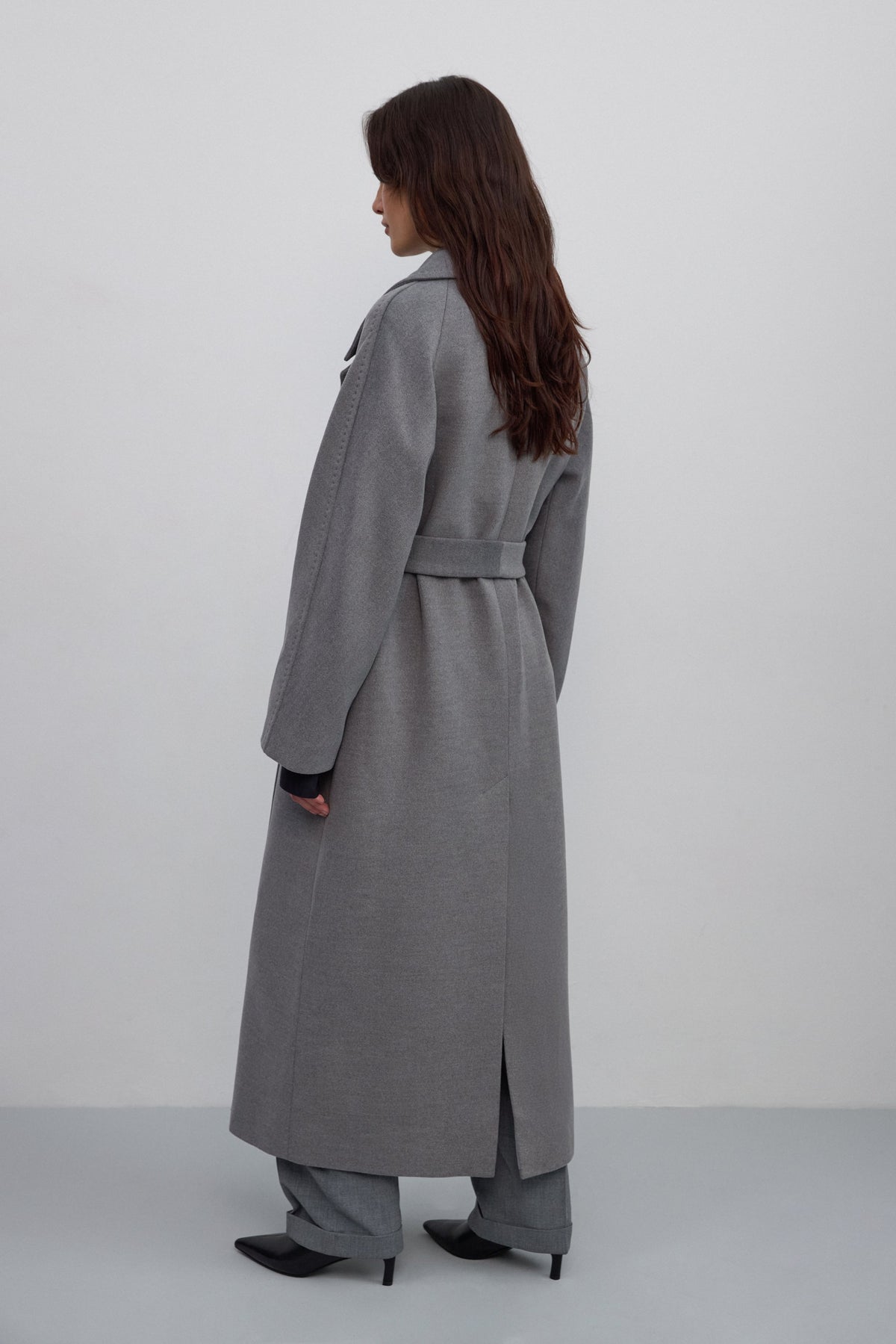 Grey women’s ankle-length coat Estro ER00117898.