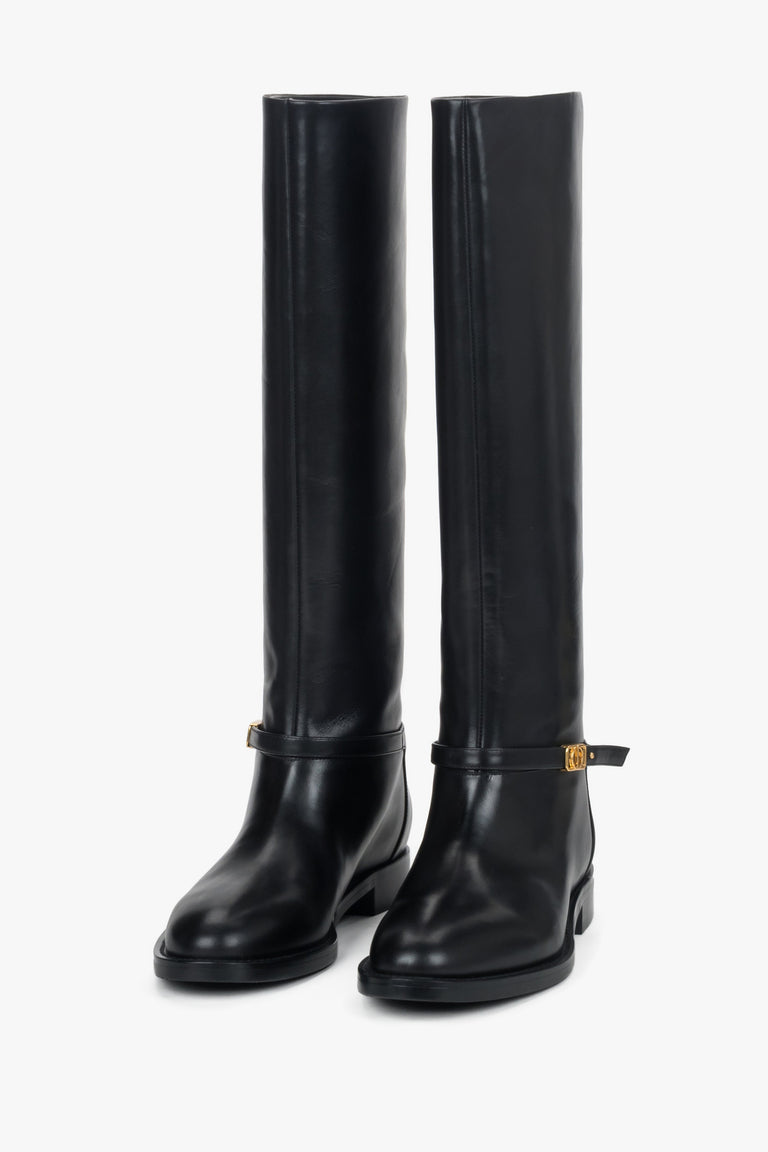 Women's high black genuine leather boots with a gold buckle Estro.
