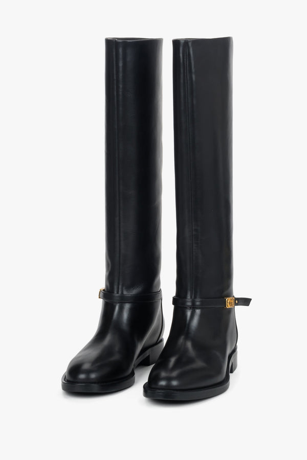 Women's high black genuine leather boots with a gold buckle Estro.