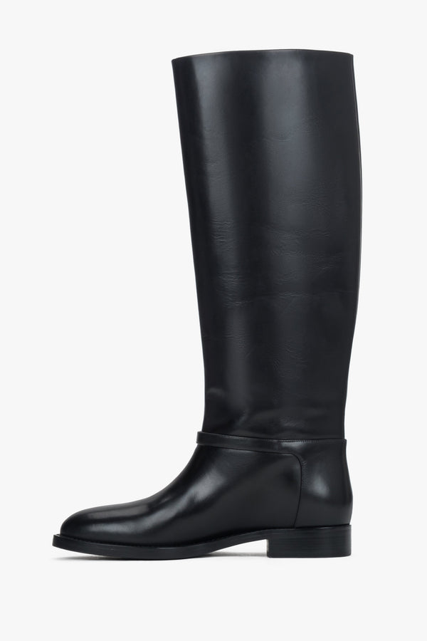Estro women's boots – high, black, made of genuine leather, featuring a gold buckle.