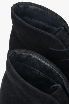 Black Lace-Up Women's Ankle Boots made of Genuine Velour Estro – close-up of the upper edge.