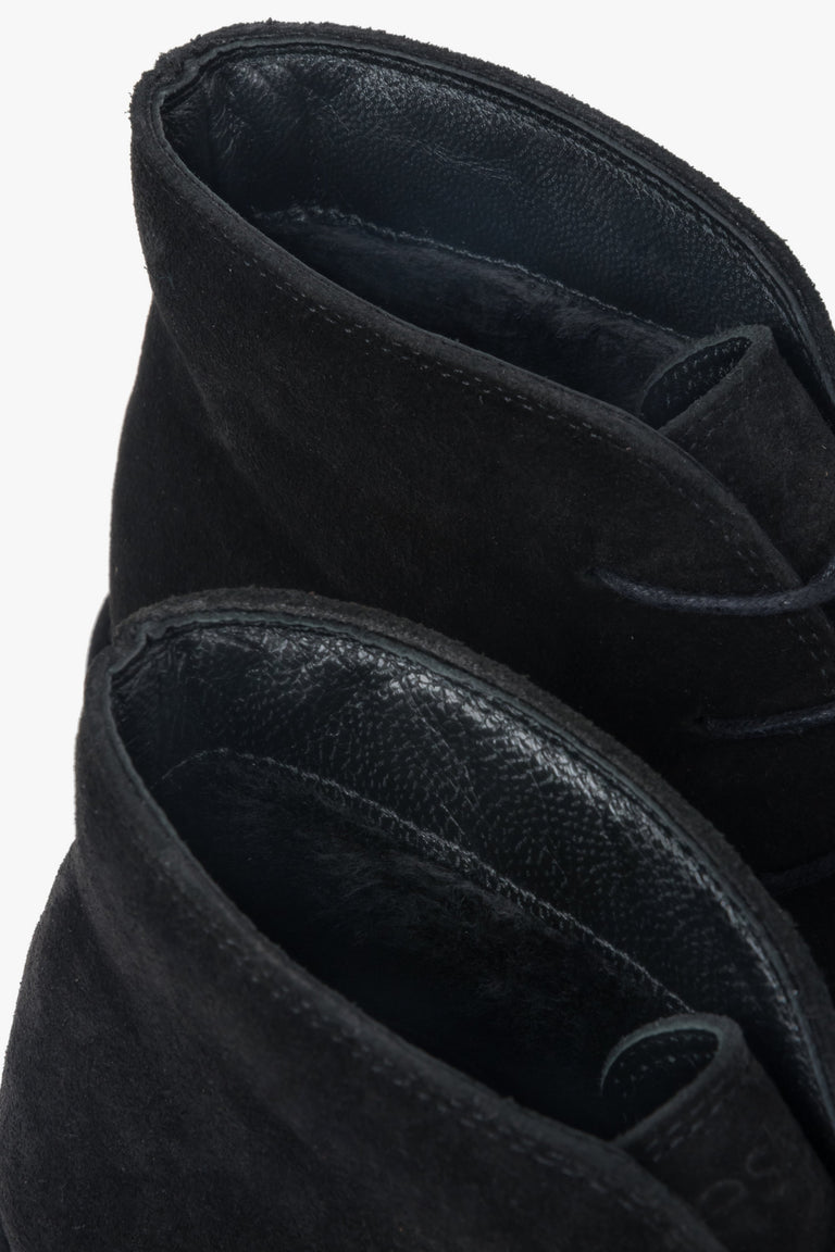 Black Lace-Up Women's Ankle Boots made of Genuine Velour Estro – close-up of the upper edge.