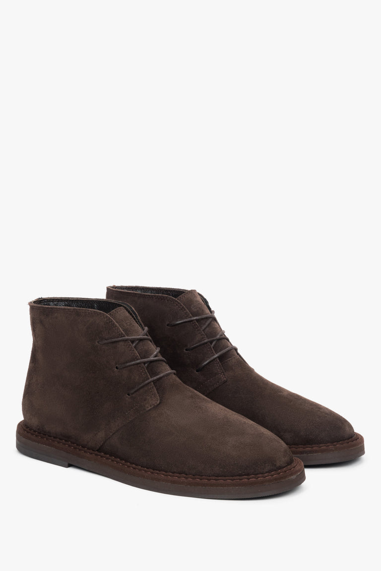 Lace-up women’s ankle boots made of dark brown genuine velour.