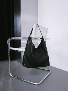 Women's Black Shopper Bag made of Genuine Leather Estro ER00116833.