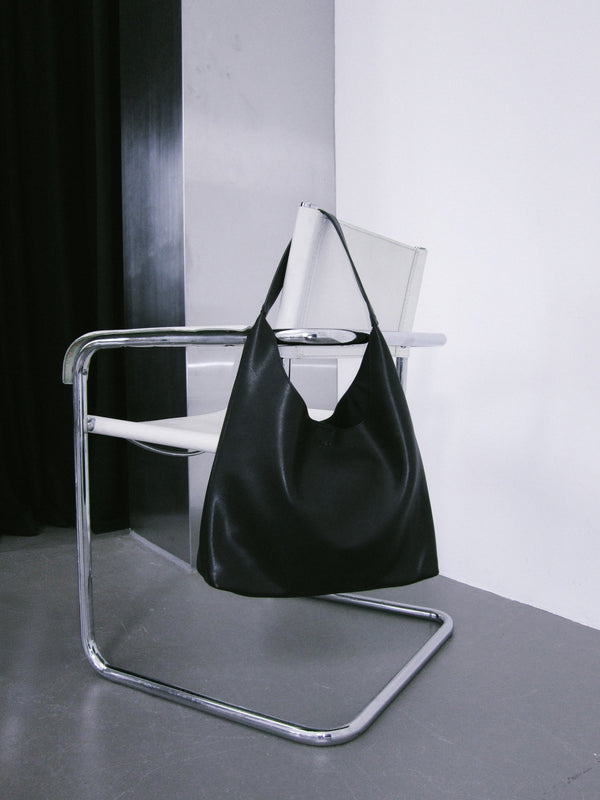 Women's Black Shopper Bag made of Genuine Leather Estro ER00116833.