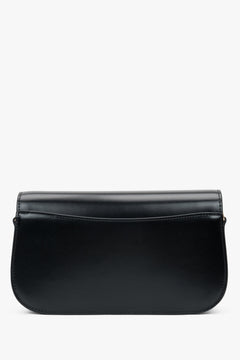 Compact black women's handbag by Estro, made of high-quality genuine leather, comfortable to wear on the shoulder.