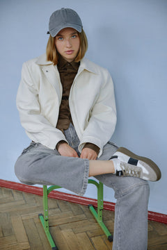 Women's White & Grey Low-Top Sneakers made of Velour and Leather.
