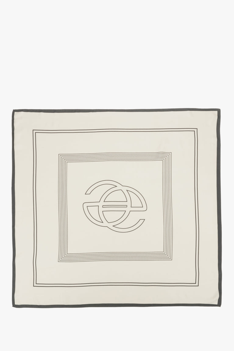 Women's light beige and black neckerchief with a subtle geometric pattern Estro.
