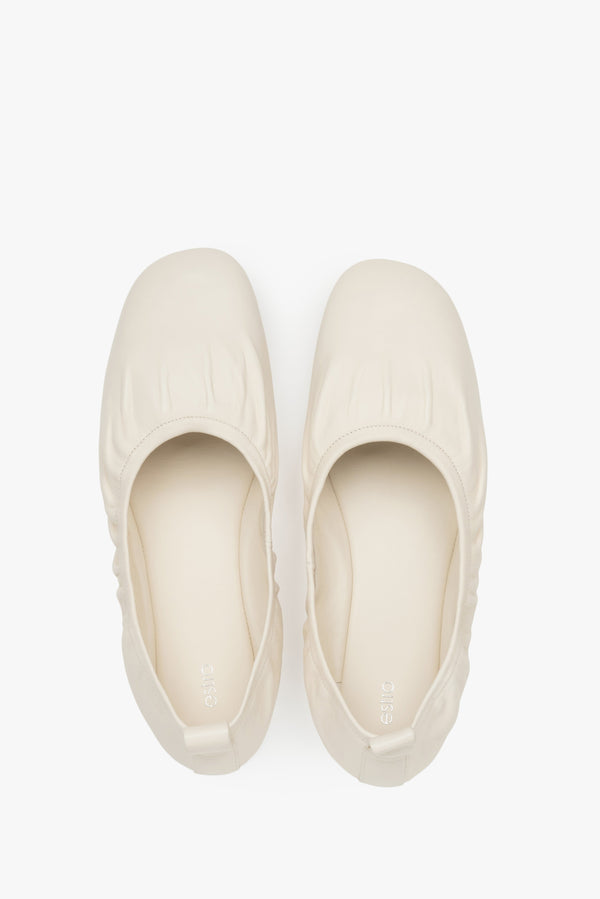 Estro women’s ballerina flats, flexible, light beige, in genuine leather.