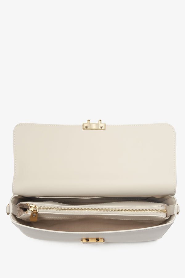 Women's light beige crossbody bag made of genuine leather with gold hardware Estro.