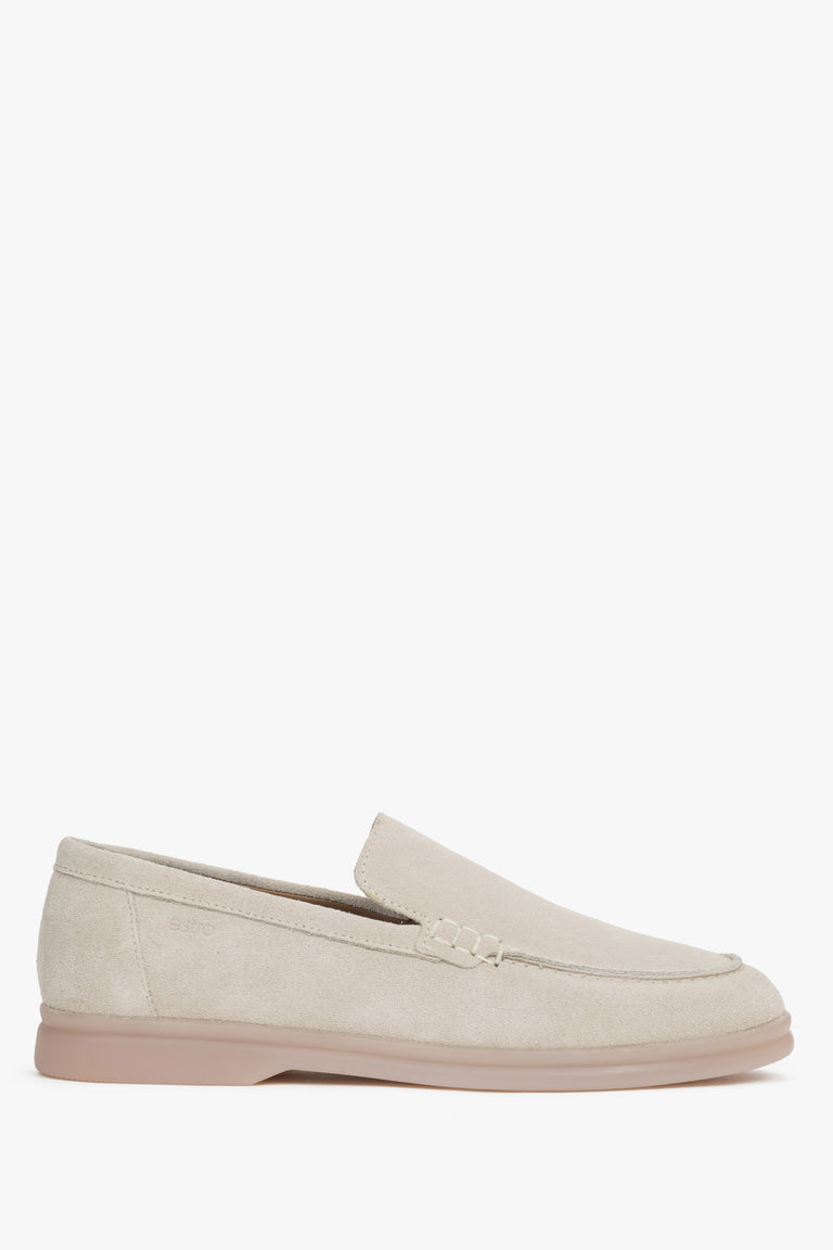 Women’s light beige loafers made of premium Italian natural velour Estro.