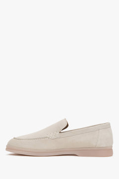 Light beige women’s velour loafers made of premium Italian genuine leather Estro.
