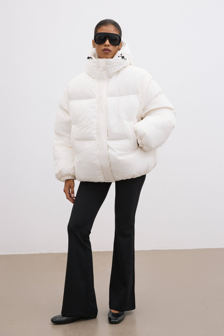 2-in-1 Jacket and Vest: Milky Beige Women's Oversized Jacket Estro.