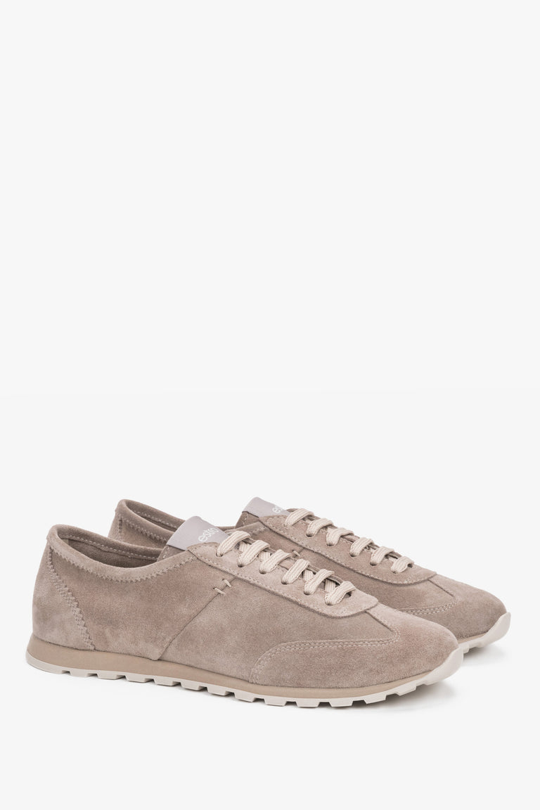 Women’s light beige natural velour sneakers with a flat sole, Estro.