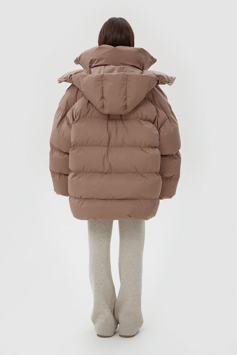 Women's Light Brown Oversized Quilted Puffer Jacket with a High Collar Estro ER00113903.