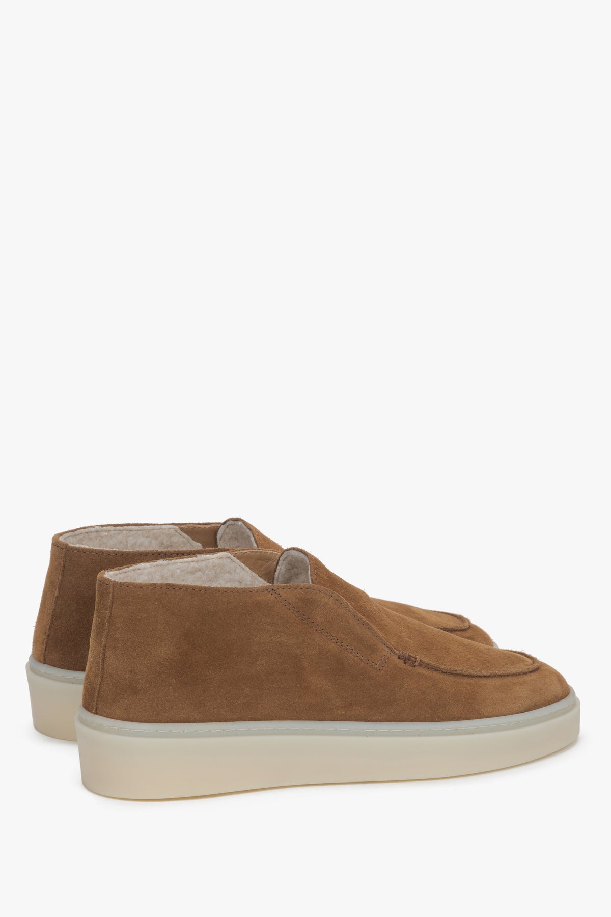Women's light brown suede winter loafers Estro - side profile view showcasing the low-profile design and cozy interior.