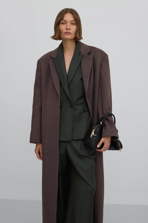 Brown long women’s coat Estro ER00117926.