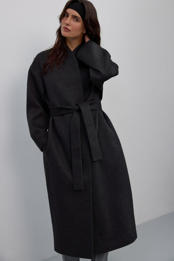 Long belted women’s coat in dark grey crafted from camel wool and cashmere