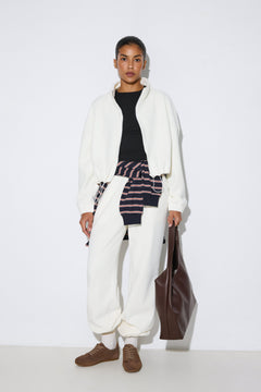 Women's milk white fleece tracksuit set Estro (ER00118831).
