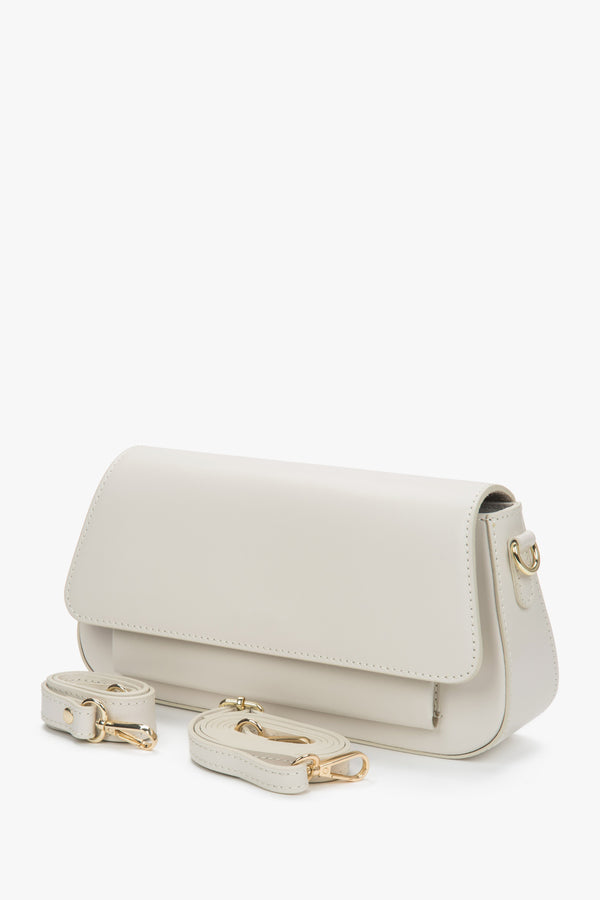 Women's handy milk-beige shoulder bag in premium natural Italian leather.