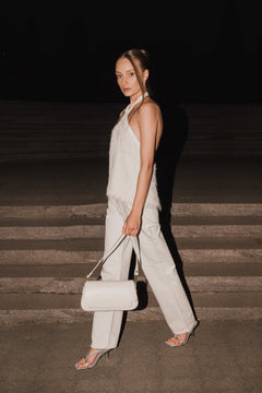Shoulder bag, handy design, milk beige, crafted from premium natural Italian leather, Estro.