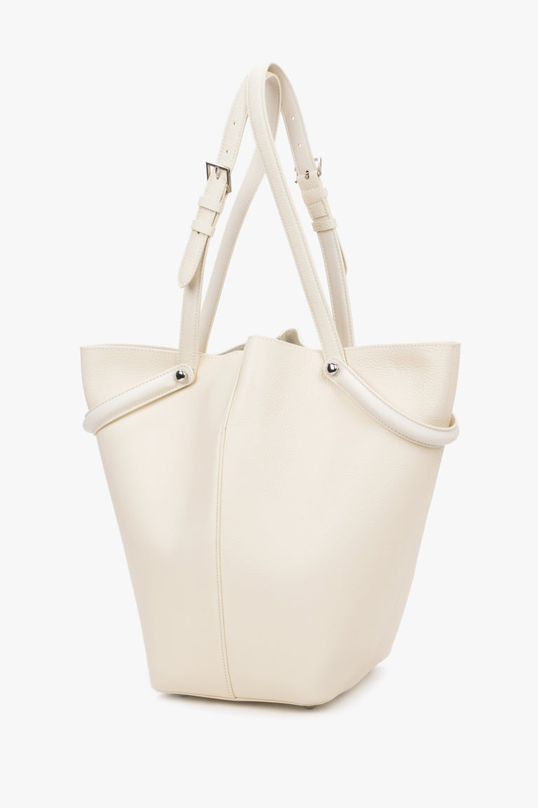 Women's Milky Beige Genuine Leather Tote Bag with Adjustable Handles Estro ER00120121.