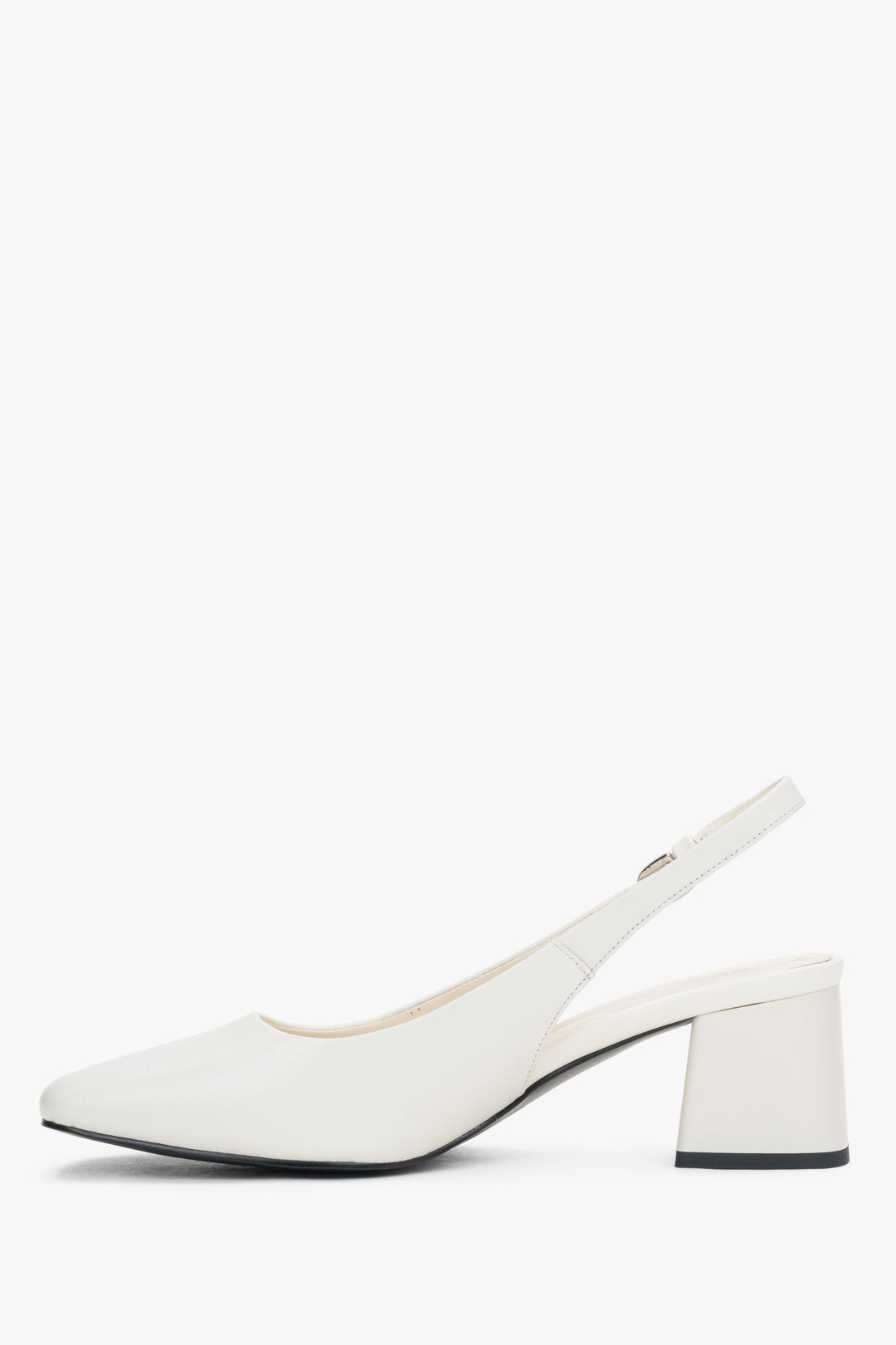 Women’s milky beige natural leather slingback pumps on a stable block heel, Estro.