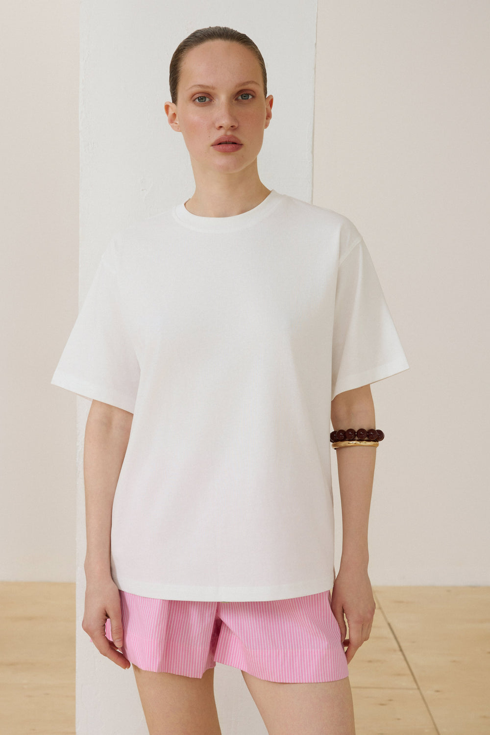 Women's Milky White Boxy-Style Cotton T-shirt Estro ER00119733.