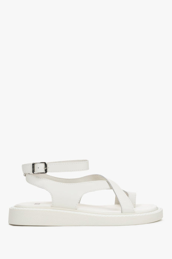Milky white casual women’s leather sandals on a thick sole.