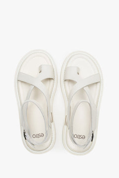 Women’s casual sandals, milky white, on a thick sole, in genuine leather, Estro.