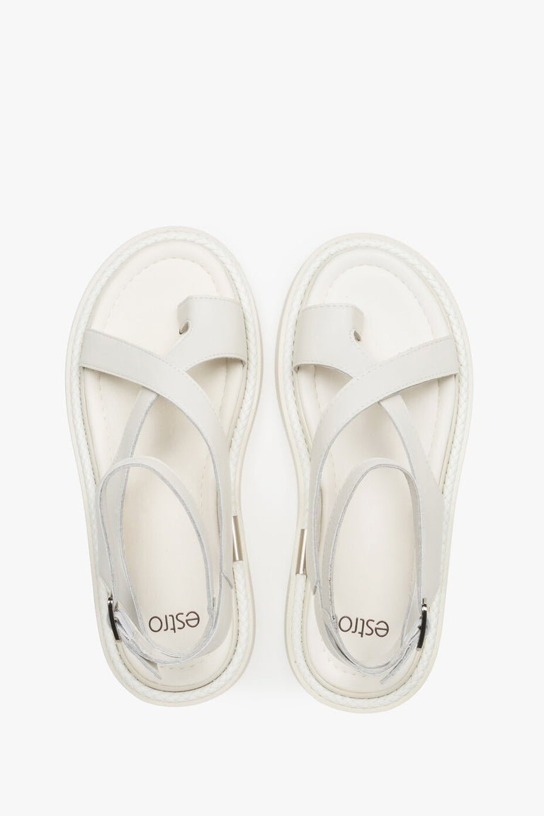 Women’s casual sandals, milky white, on a thick sole, in genuine leather, Estro.