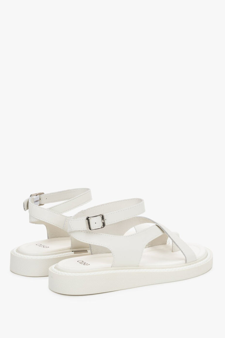 Made of genuine leather, milky white casual women’s sandals on a thick sole Estro.