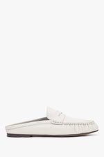 Women’s Milky-White Leather Mule Loafers with Closed Toe Estro ER00119866.