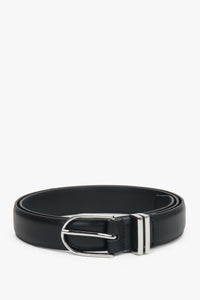Women’s Minimalist Black Leather Belt with Silver-Tone Hardware Estro ER00118260.