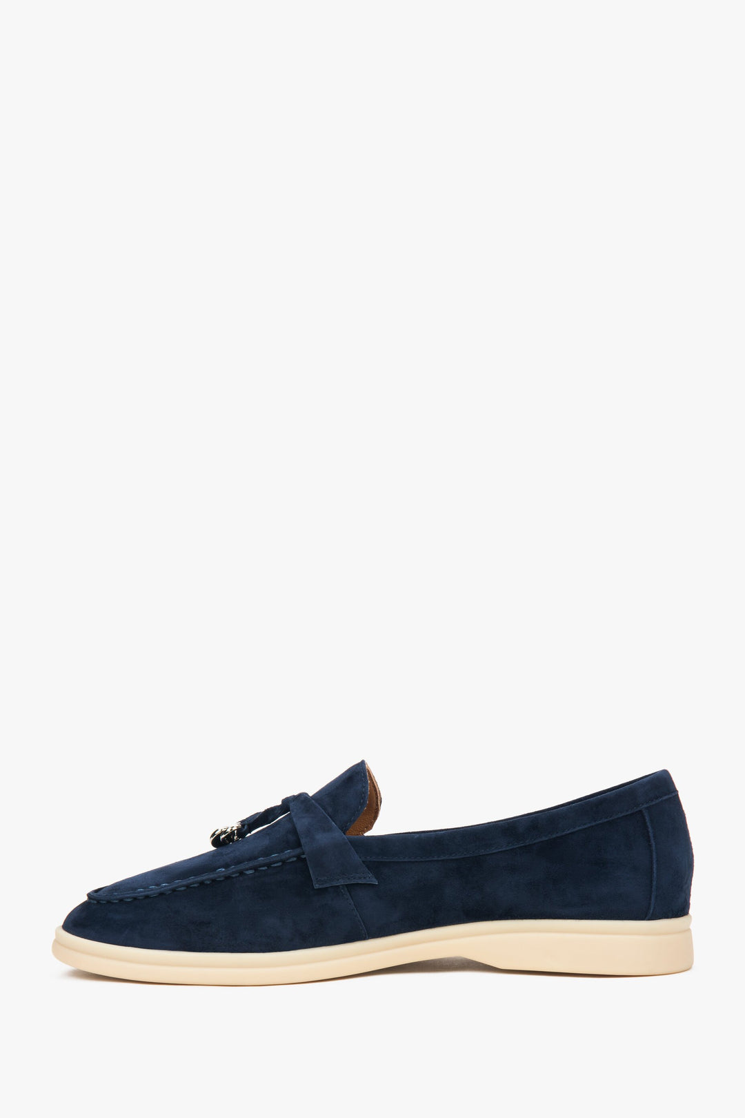Estro women's navy blue velour loafers - side profile of the shoe.