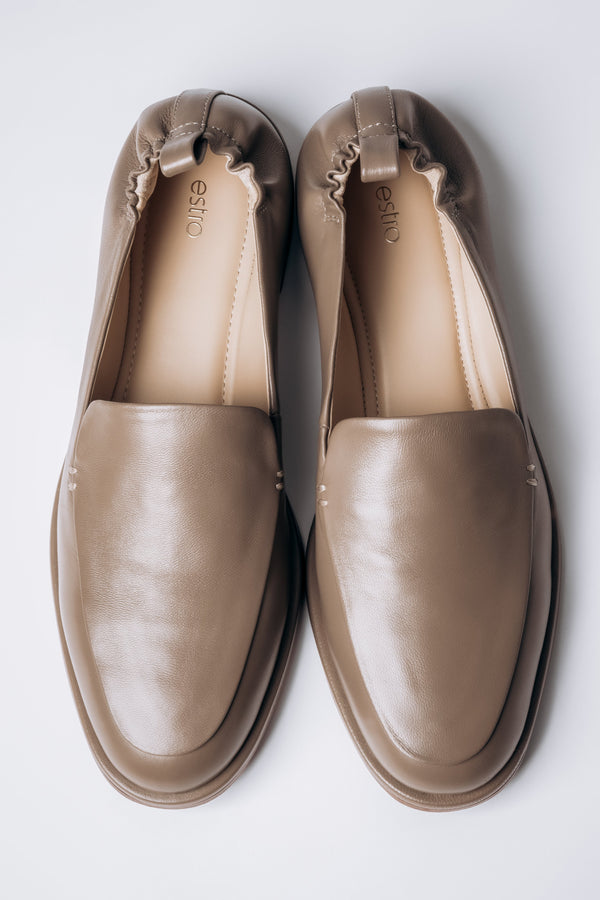 Women's olive green leather loafers with soft heel counter by Estro