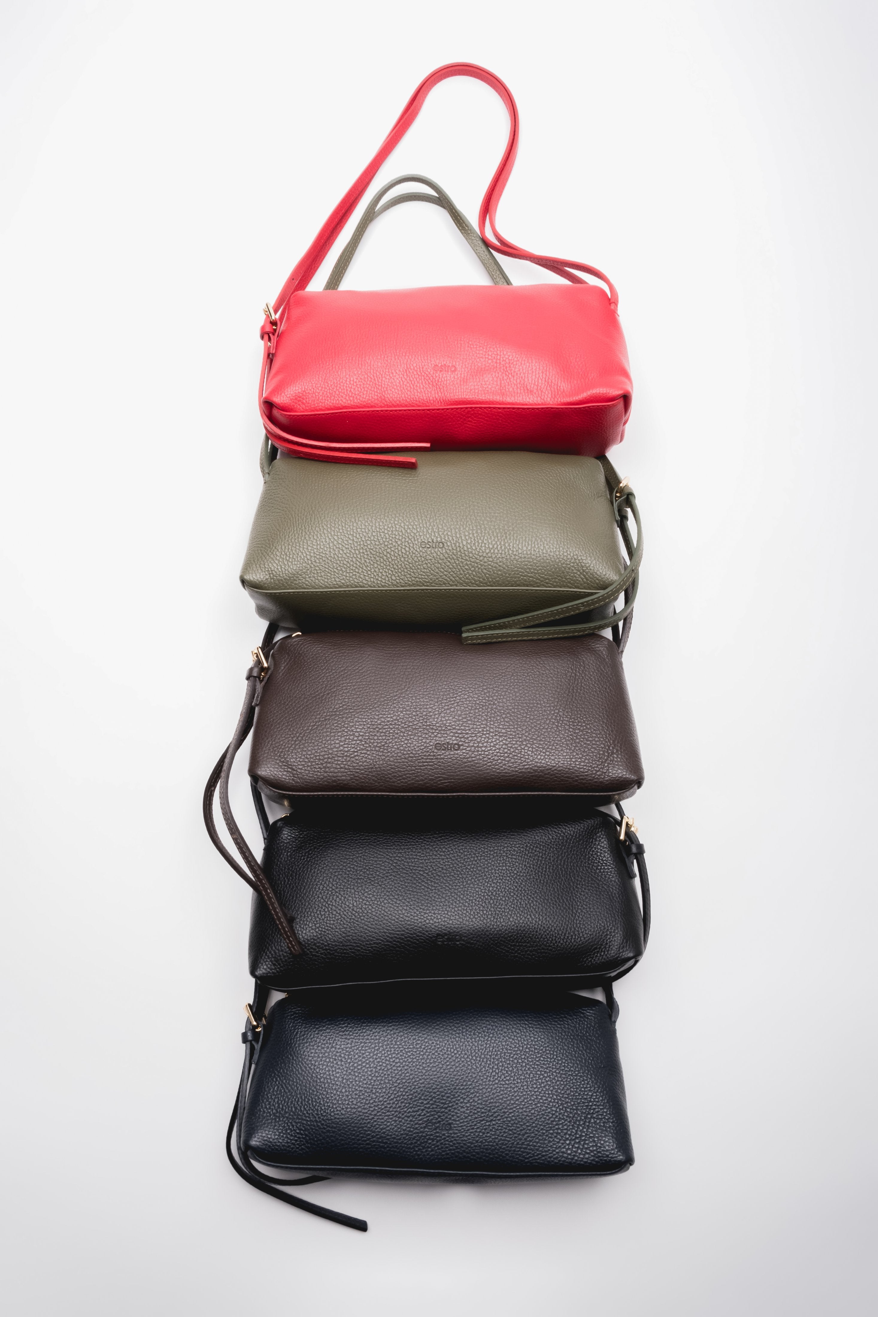 Women's handbags made of pebbled premium Italian leather – color showcase.
