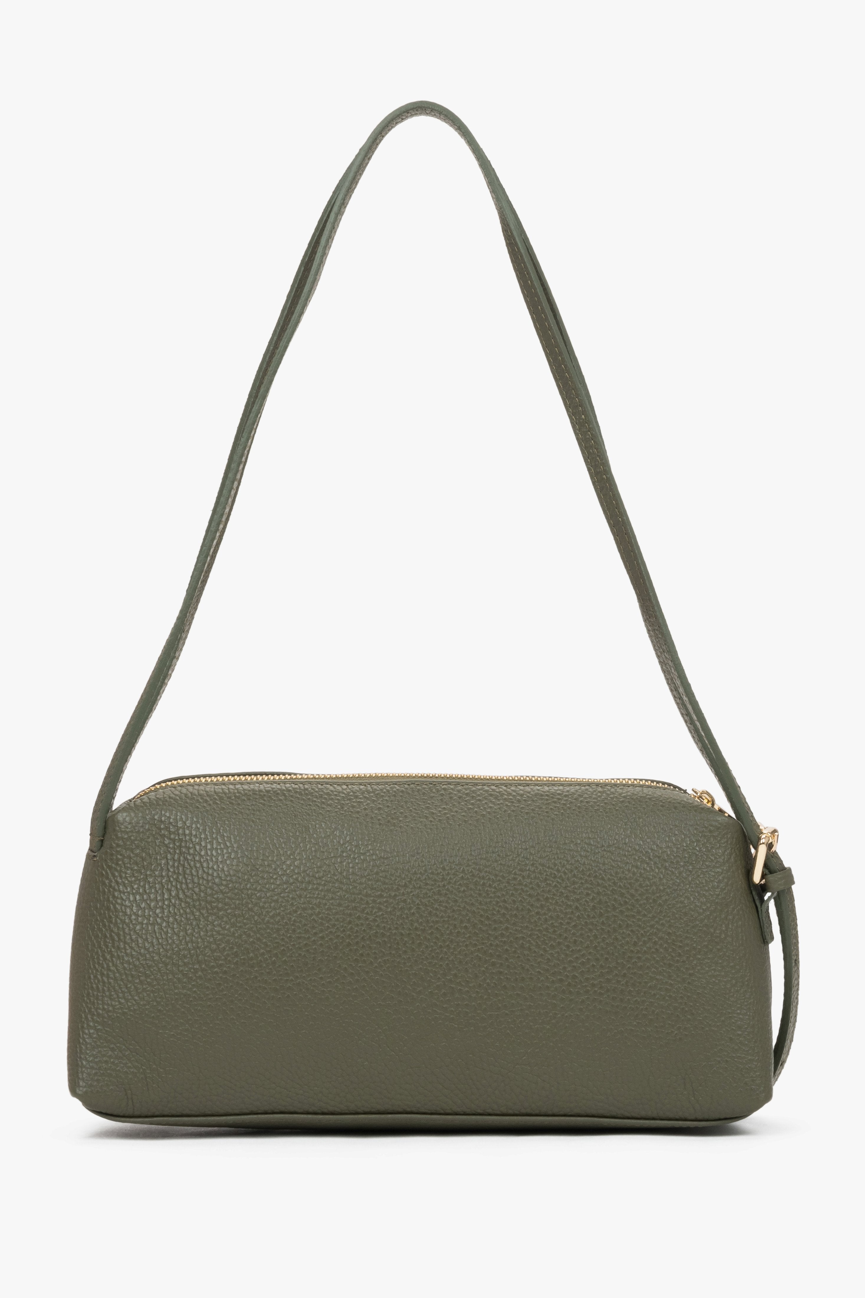 Elegant olive women's shoulder bag made of premium Italian pebbled leather.