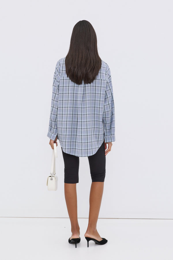 Button-up blue women's oversized plaid shirt, Estro.