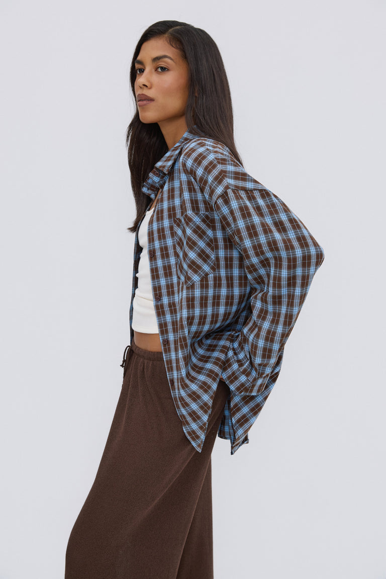 Button-up blue and brown women's oversized checkered shirt, Estro.